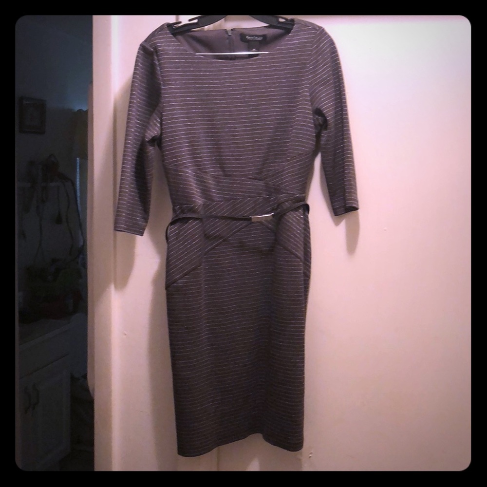 Beautiful pinstriped dress like new!